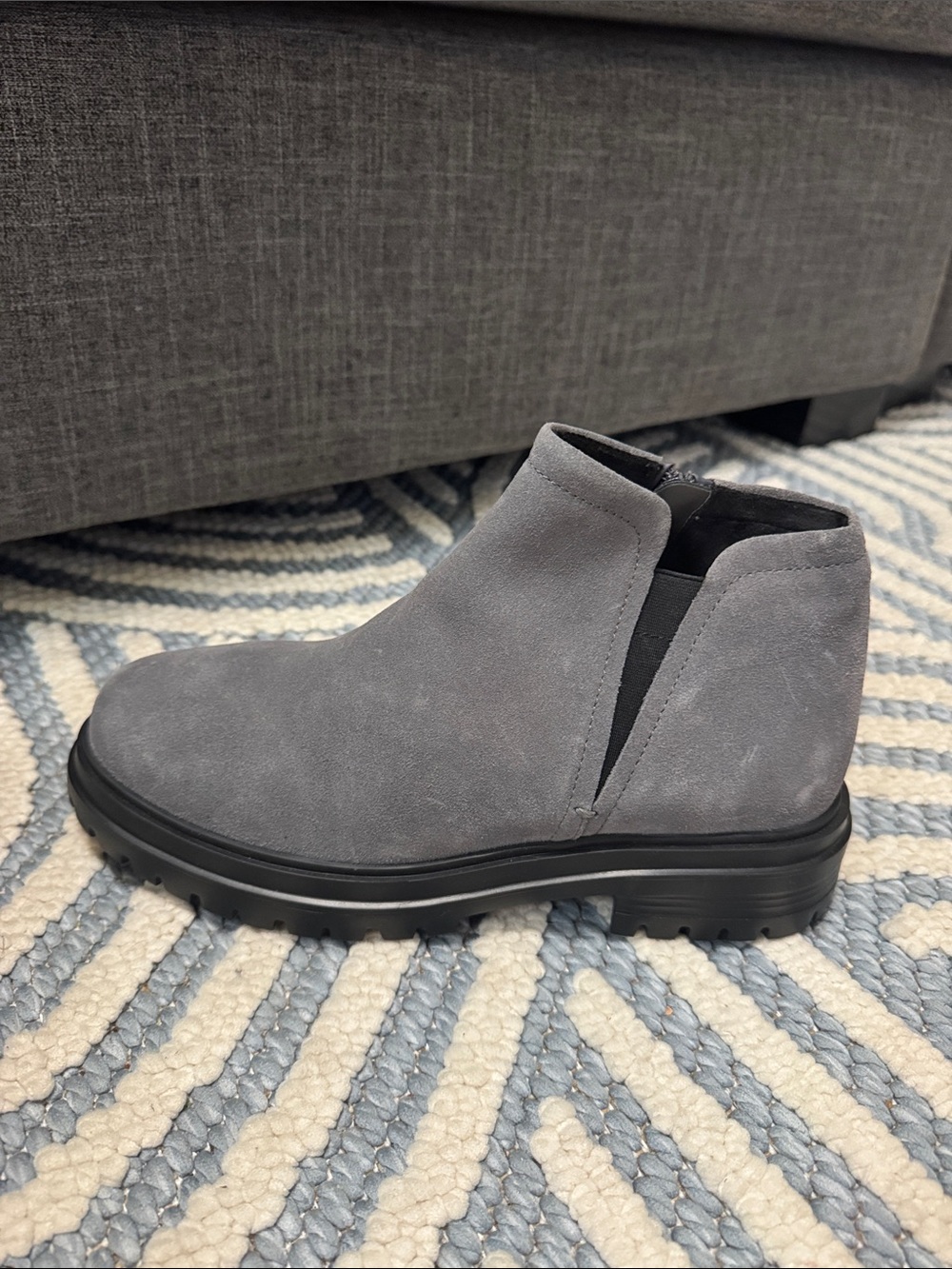Vaneli Mariel Gray Suede Lug Sole Ankle Booties Women's 9.5 M NWOT - Picture 2 of 9